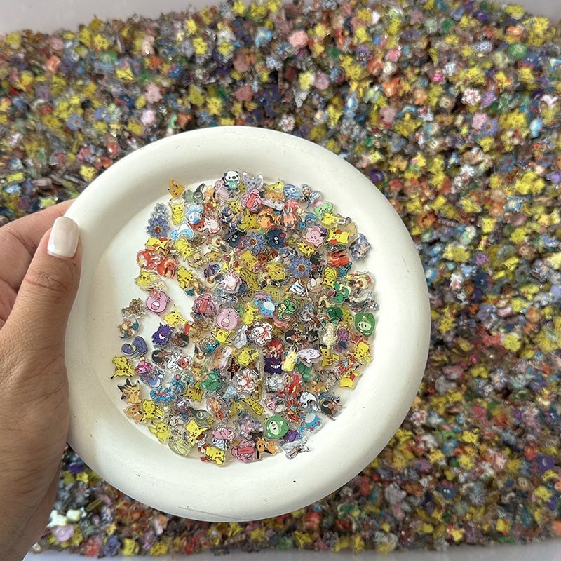 Cosplay Prop Filler - Mini Piezas Acrílicas de Pokémon de
